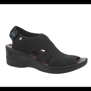 Bzees Dream Wedge Sandals